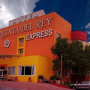 Howard Johnson by Wyndham Toluca in Toluca, image may contain: Hotel, Factory, Plant, City