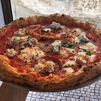 Salame, Seirass e paprika dolce affumicata.