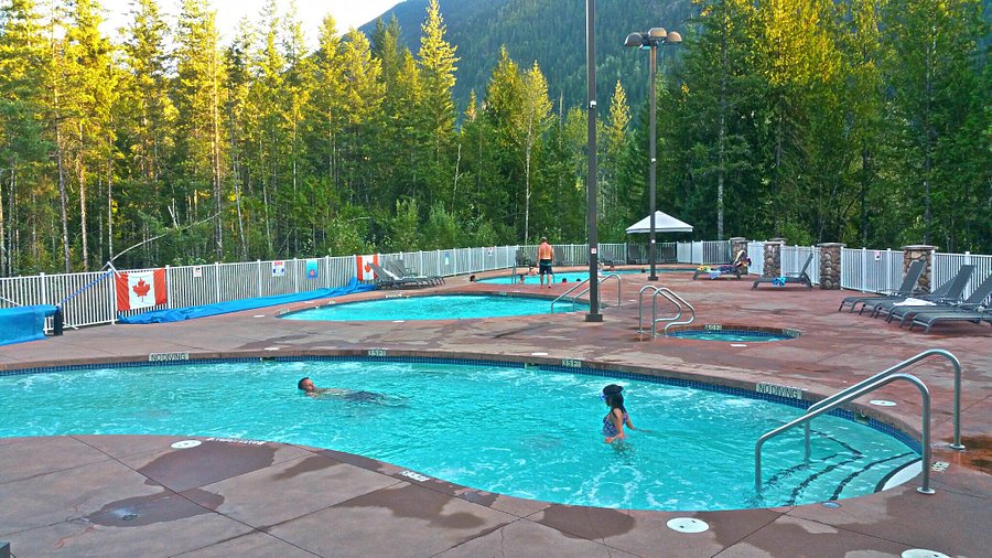 Crazy Creek Resort British Columbia Canada