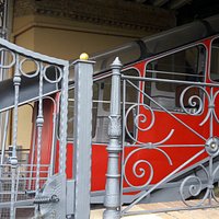 Restaurierter Wagen in der Talstation