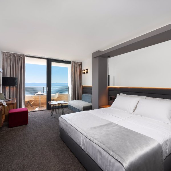 Beautiful Hotel in a Beautiful location - Review of Aparthotel Miramare, Makarska, Croatia - Tripadvisor
