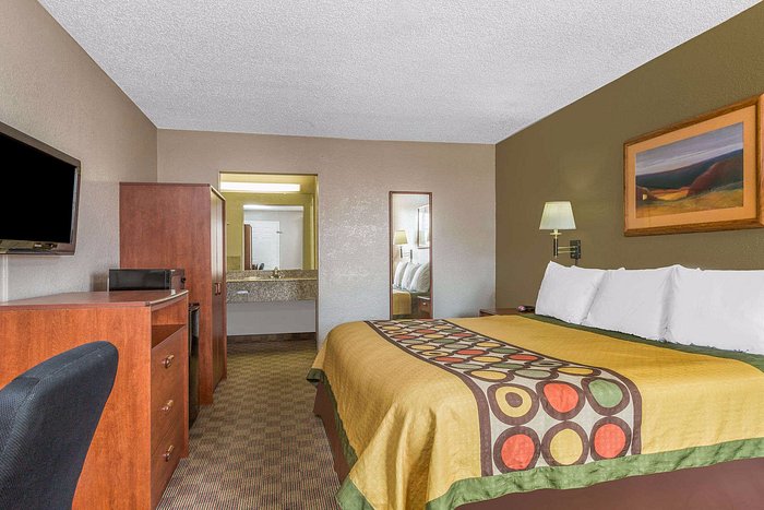 SUPER 8 BY WYNDHAM METAIRIE: UPDATED 2024 Motel Reviews, Price ...