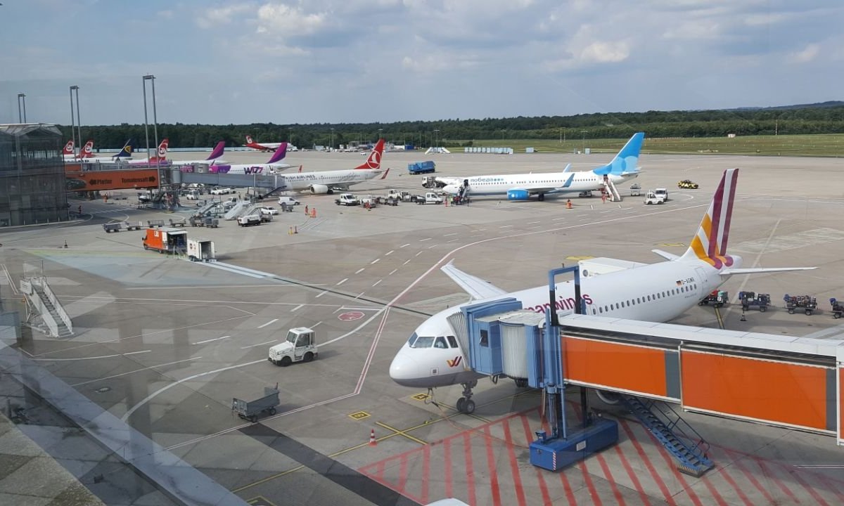 VISITOR'S TERRACE COLOGNEBONN AIRPORT (2025) All You Need to Know