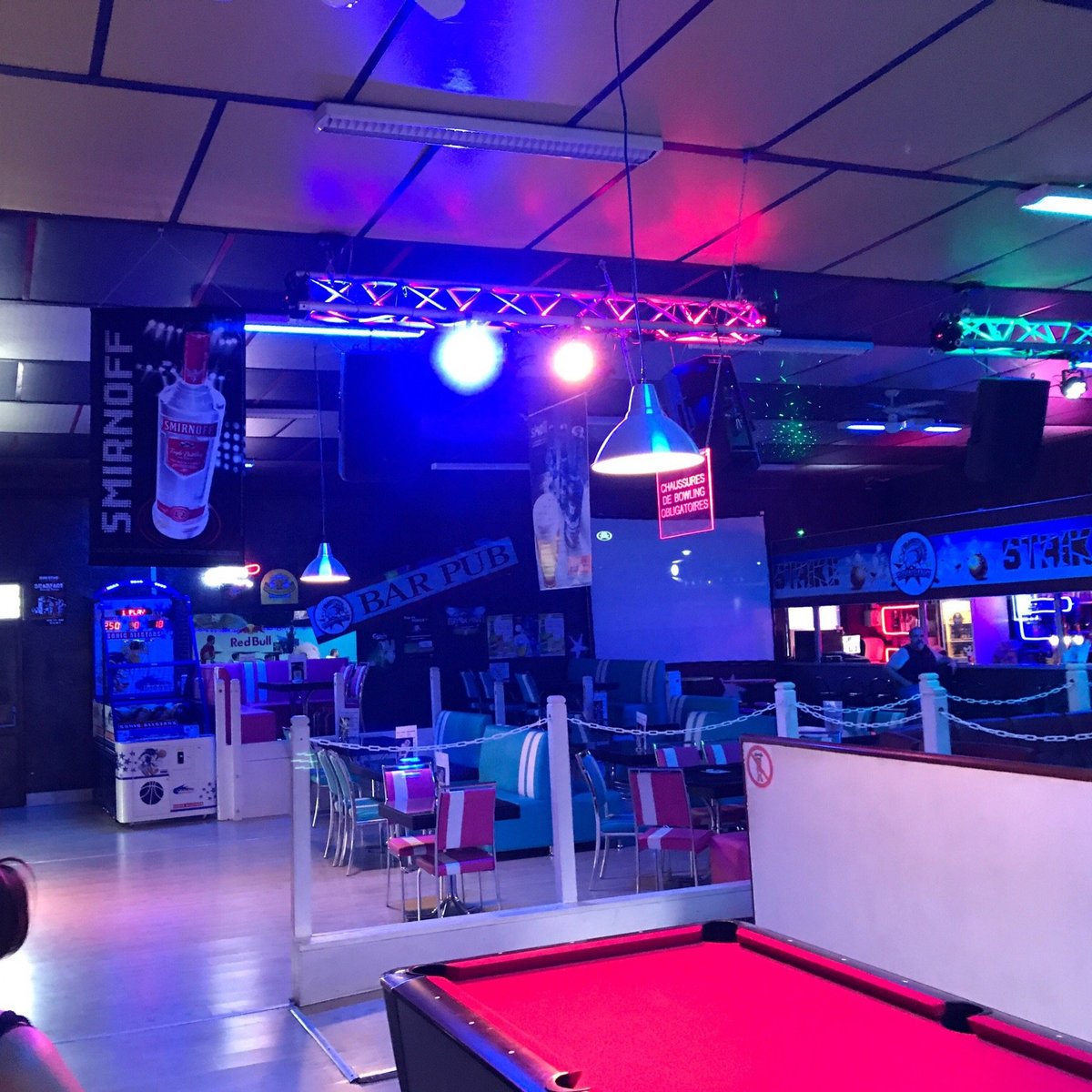 Planetovale Bowling - Morestel - Planetovale Bowling의 리뷰 - 트립어드바이저