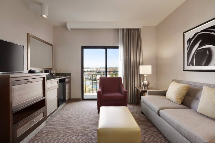 Embassy Suites By Hilton Temecula Valley Wine Country Rooms Pictures And Reviews Tripadvisor