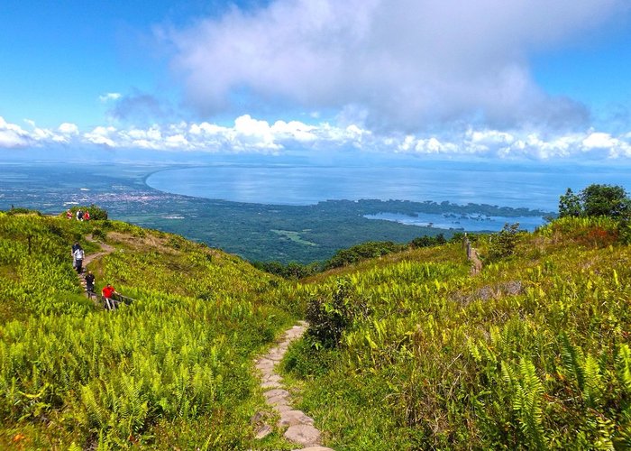 Mombacho volcano view