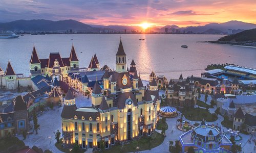 Vinpearl Land at Sun set