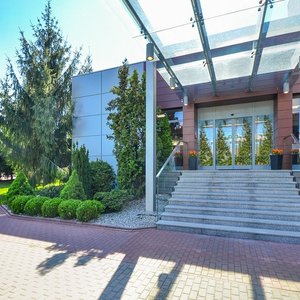 Hotel Ikar in Bydgoszcz, image may contain: Home Decor, Cushion, Furniture, Bed