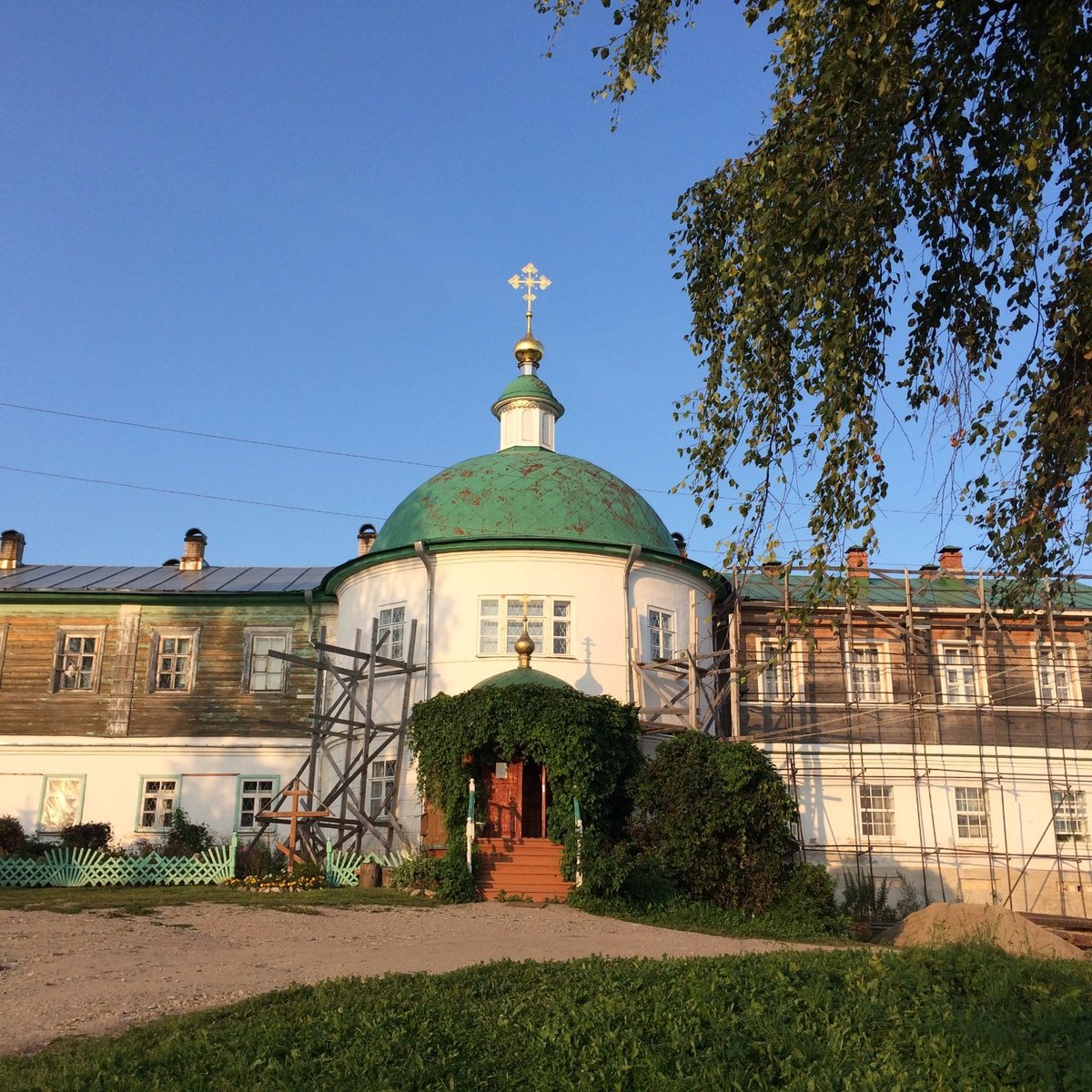 Воскресенский Горицкий женский монастырь, Горицы: лучшие советы перед  посещением - Tripadvisor