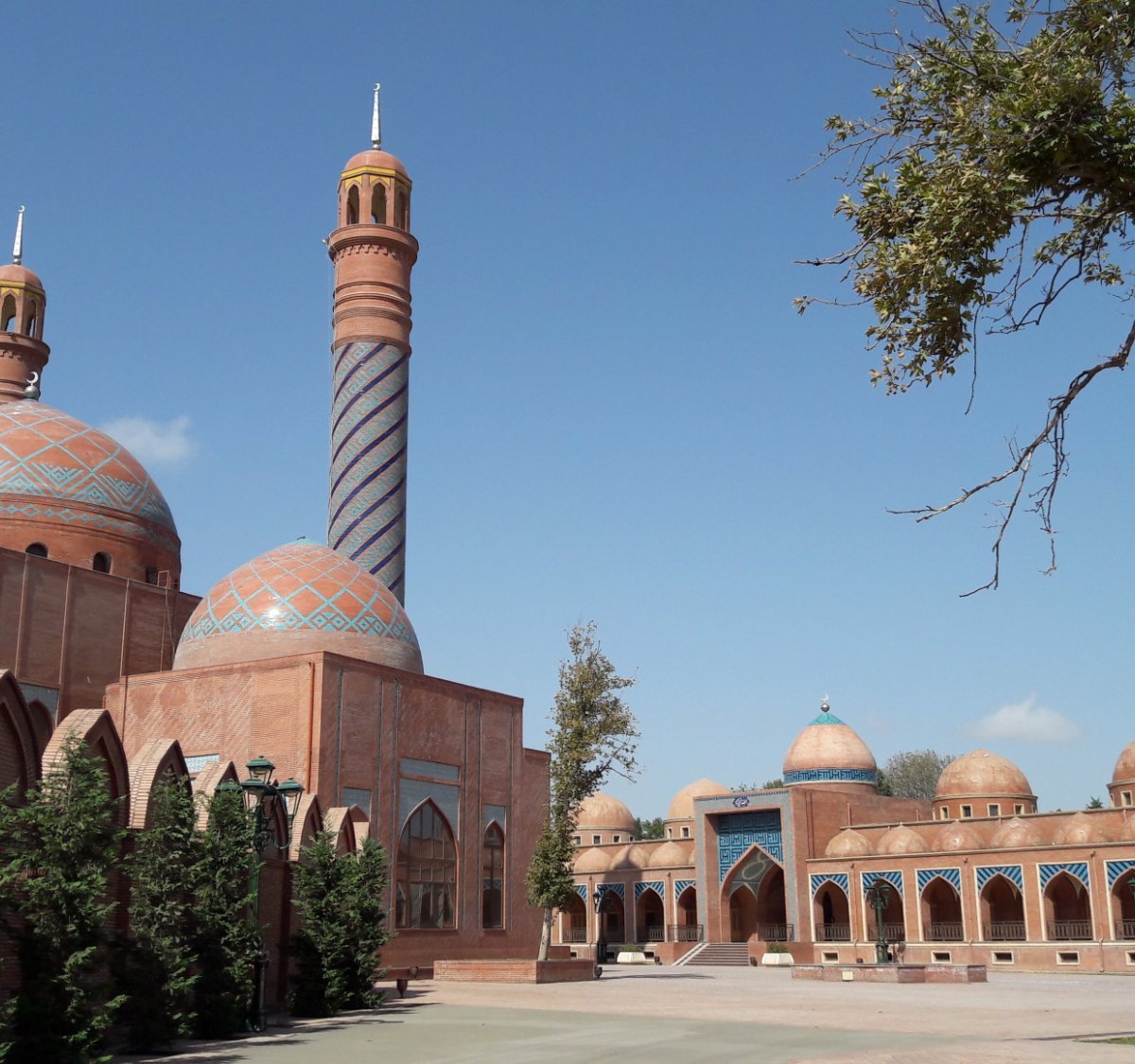 Imamzadeh Mausoleum, Гянджа: лучшие советы перед посещением - Tripadvisor