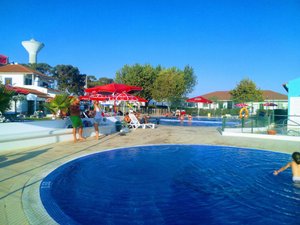 Piscina e praia