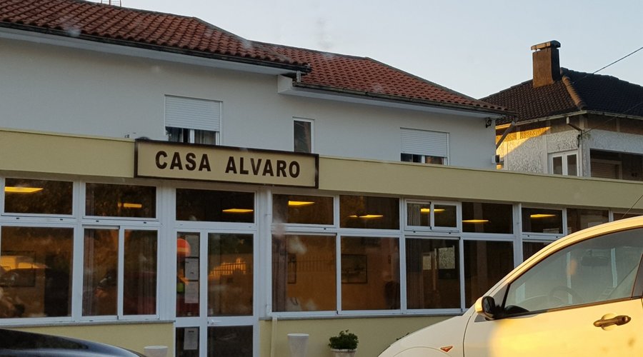 Restaurante perto da residêncial.