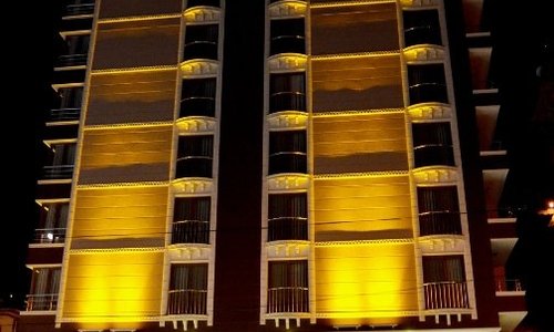 Otelden Dış Görünüm
