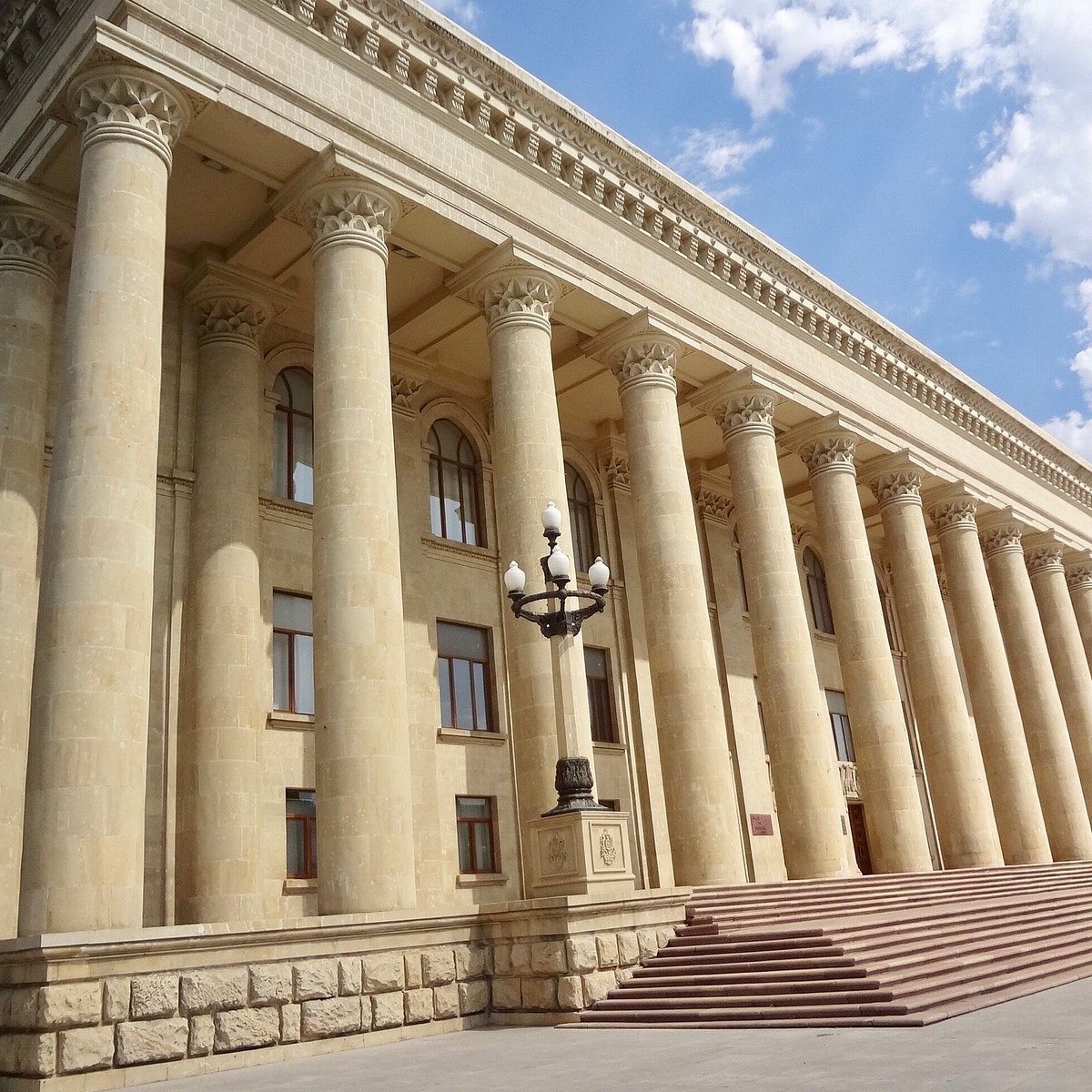 Музеи баку. Музей независимости (Баку). Музей независимости (Баку) здание. Independence Museum of Azerbaijan.