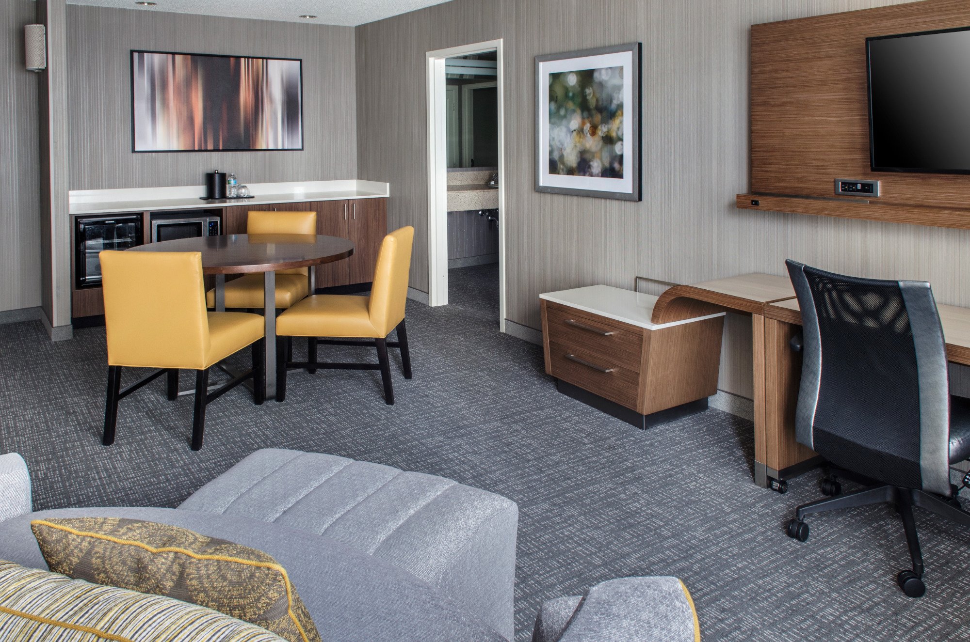 COURTYARD BY MARRIOTT CHARLOTTE CITY CENTER $174 ($̶1̶9̶7̶) - Prices ...