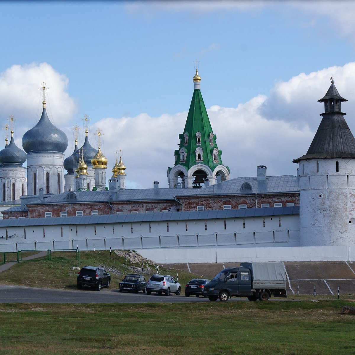 Свято-Вознесенский Макарьевский мужской монастырь, Введенская Слобода -  Tripadvisor