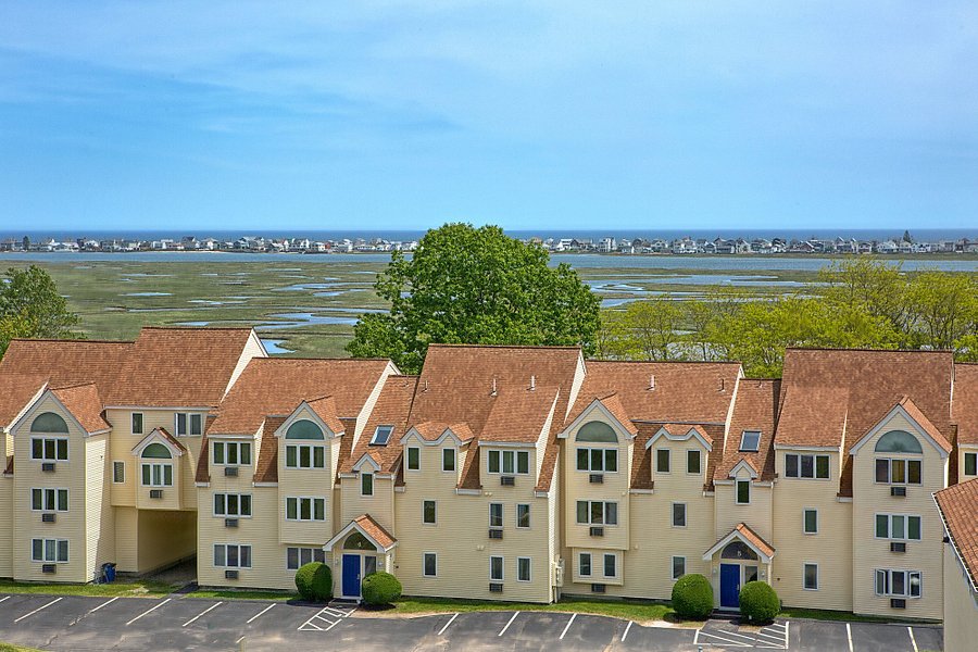 VILLAGE BY THE SEA $169 ($̶1̶8̶9̶) - Updated 2021 Prices & Hotel