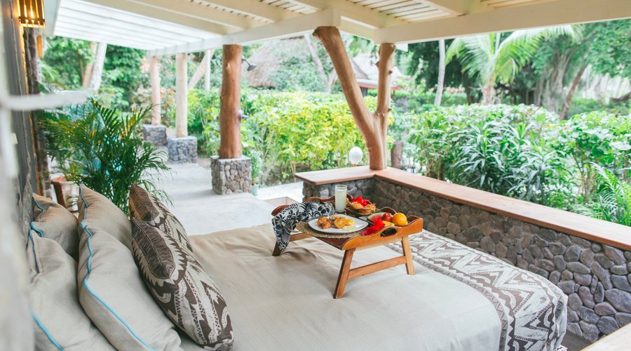 Grand Villa terrace with daybed 