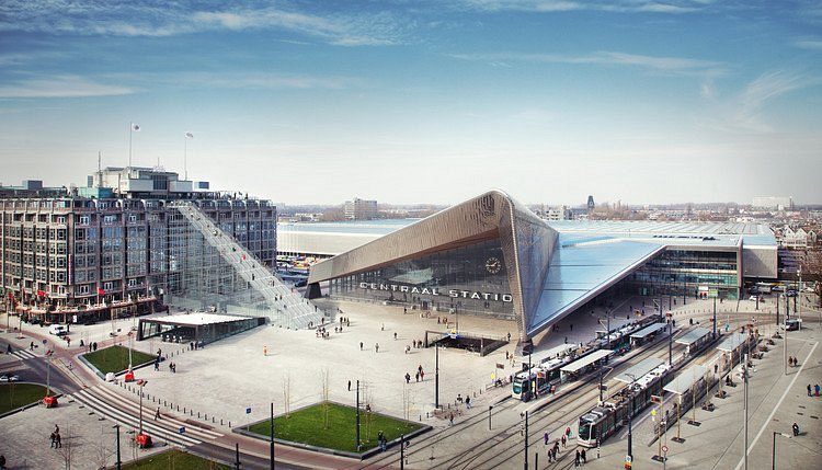 Rotterdam Centraal Station image