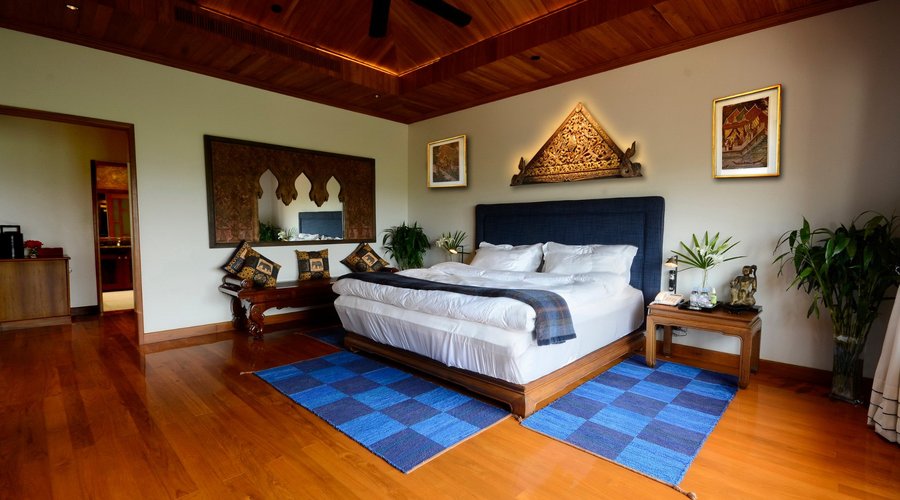 Master Bedroom Pa Sak Tong Villa