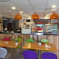 Cafe R