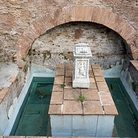 Fonte di Giuturna 5