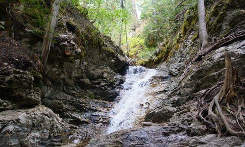 Ein etwas kleinerer Wasserfall
