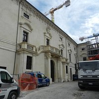 La facciata e il progetto di restauro