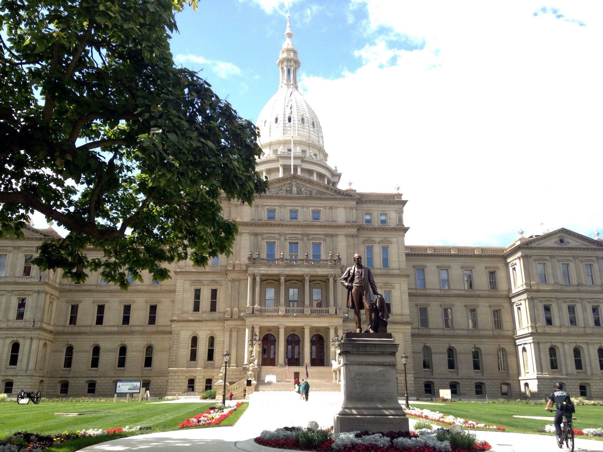 Lansing Government Buildings - Tripadvisor