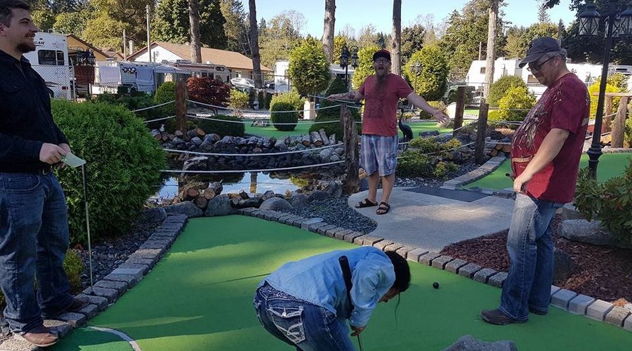 Mini golf in the morning
