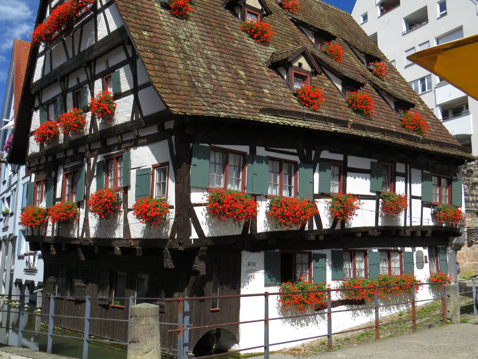 Gutschein buy Schiefes Haus in Ulm