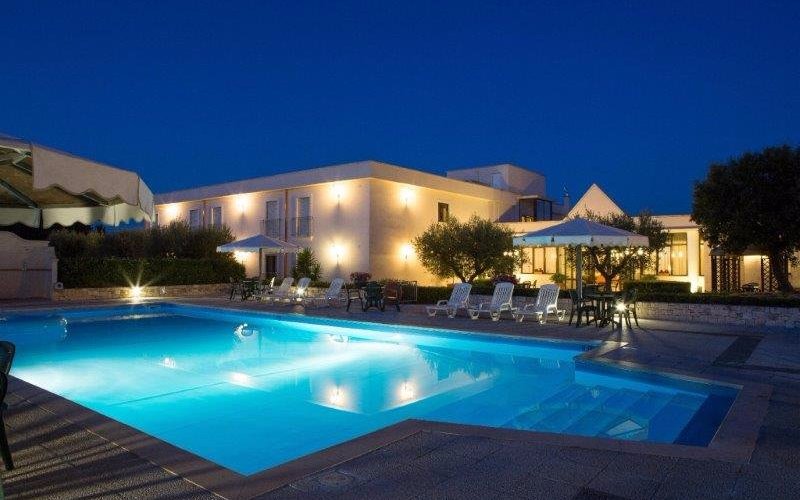 Piscina dell'Hotel Ramapendula