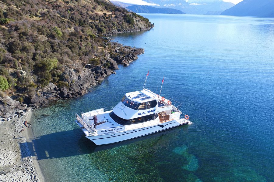 lake wanaka 1 hour cruise including wine and cheese board