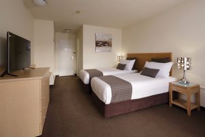 Room & Suite