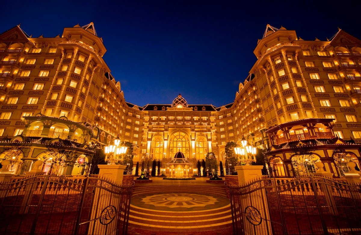 tokyo-disneyland-hotel-prices-reviews-maihama-japan