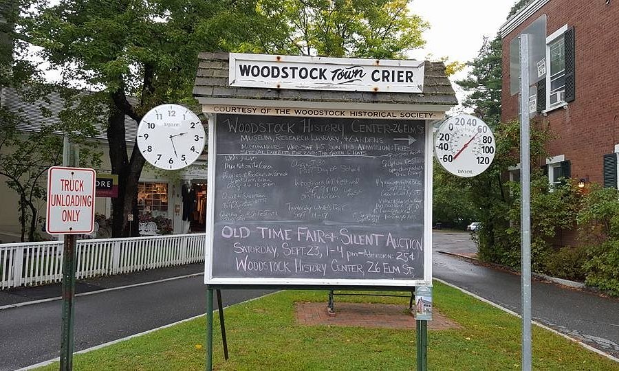 Woodstock Town Crier image
