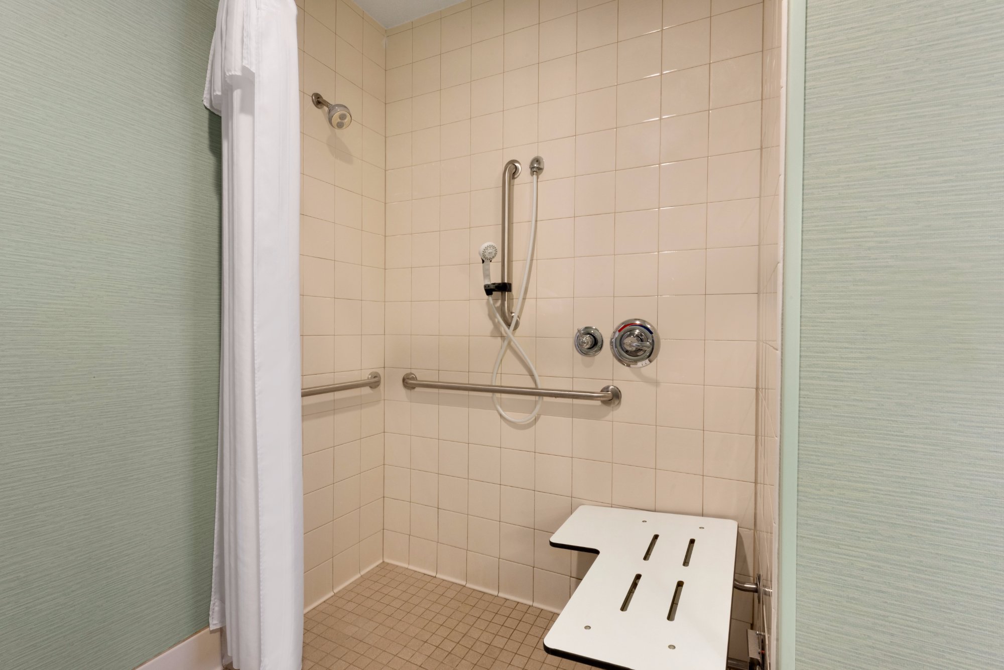 Hotel photo 14 of Homewood Suites by Hilton Grand Rapids.