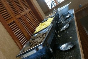 餐饮