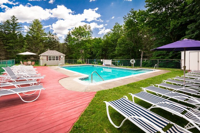 Deerfield Inn Poconos Pool Pictures & Reviews - Tripadvisor