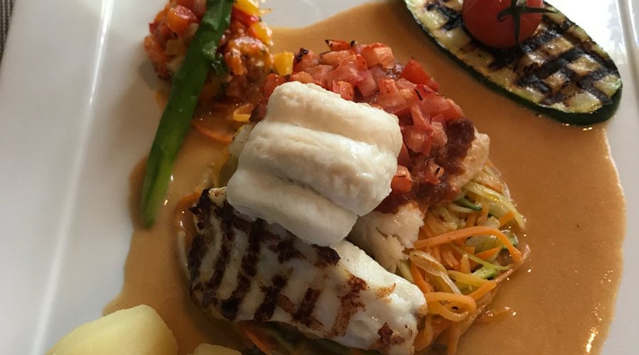The Seafood Trio--Three fresh fishes!
