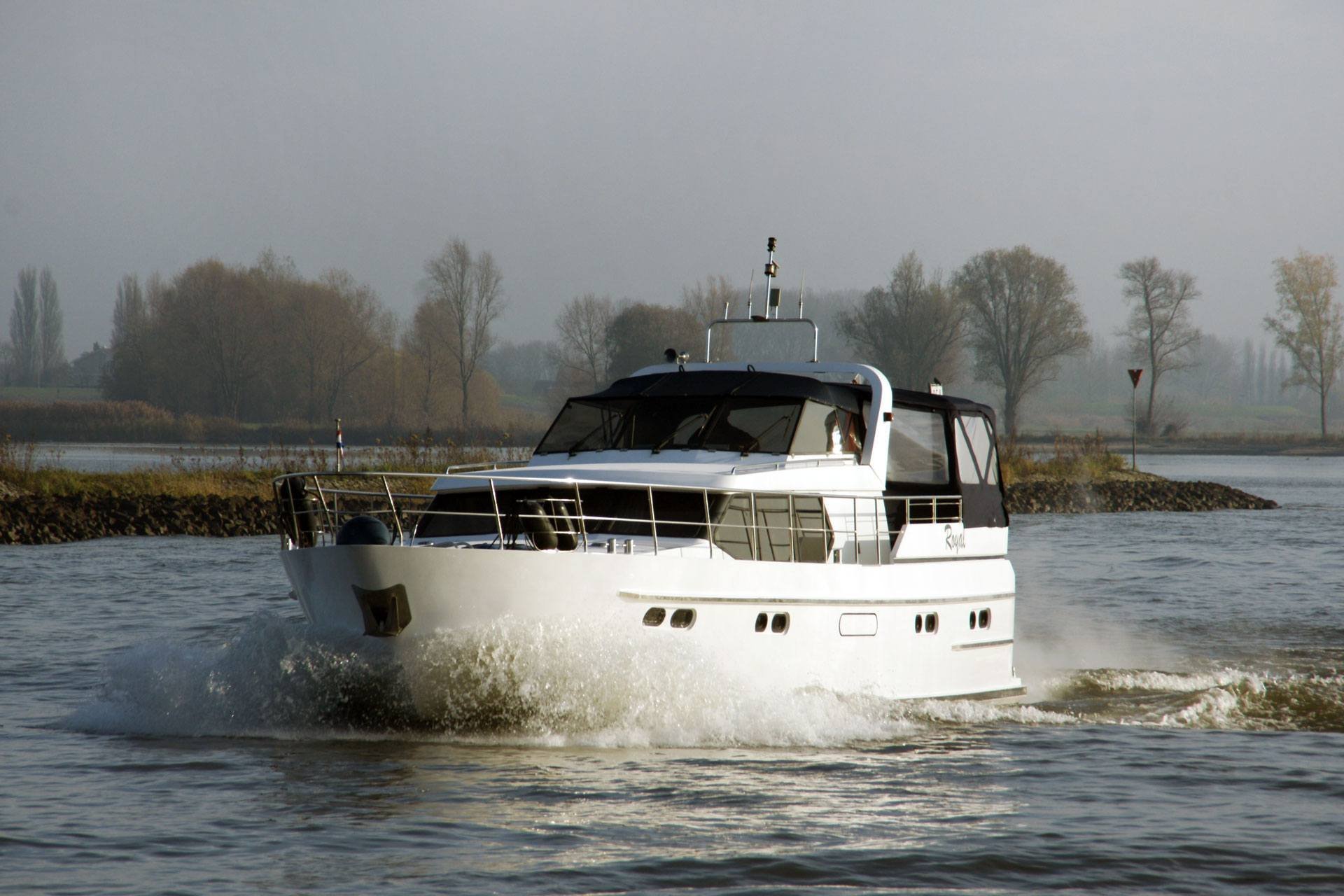 yachtcharter huibers heukelum