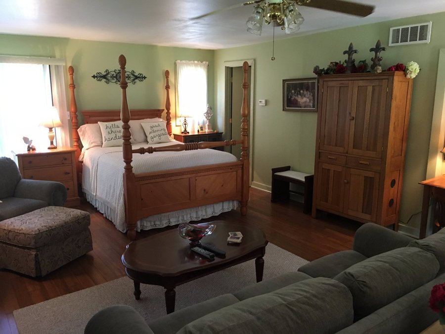 Willow House Cottage Suite Reviews Latrobe Pa Tripadvisor