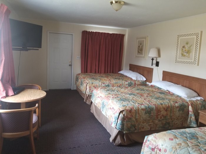 Sooner Motel (stroud) - Motel Reviews, Photos, Rate Comparison 