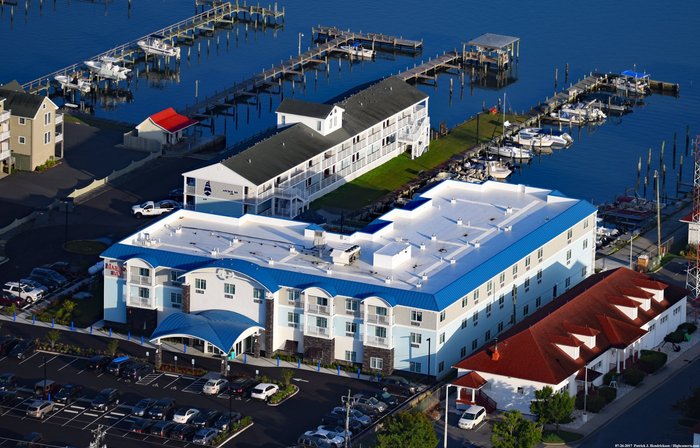 MARINA BAY HOTEL & SUITES (ILHA DE CHINCOTEAGUE, VA): 310 fotos ...