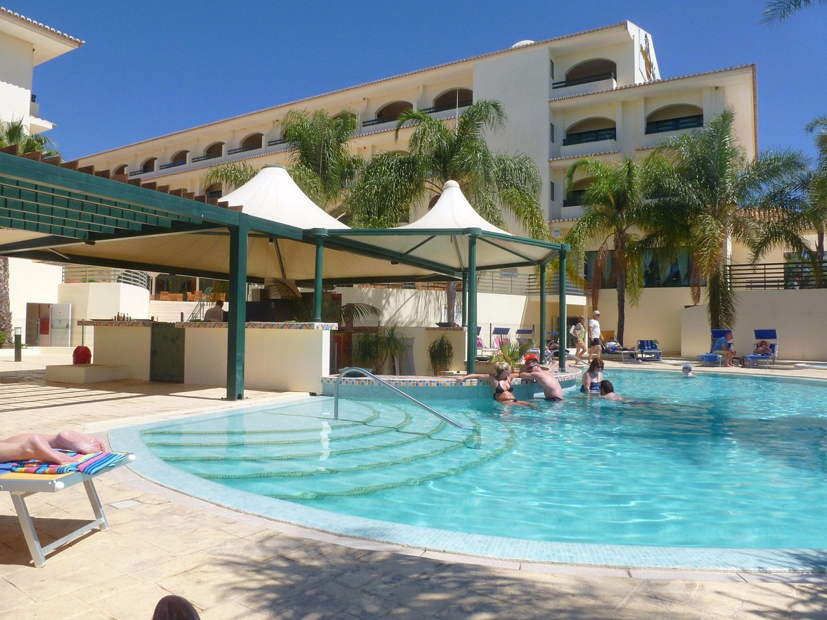 Hotel Mirachoro Praia, hotel in Silves