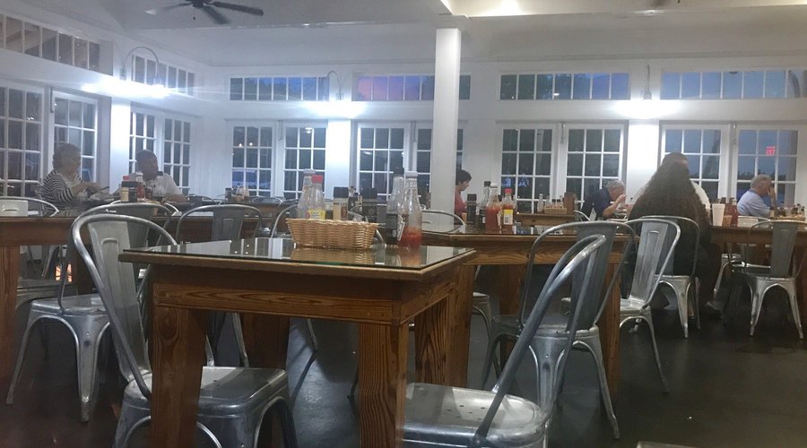 George & Louie's Fresh Seafood Restaurant