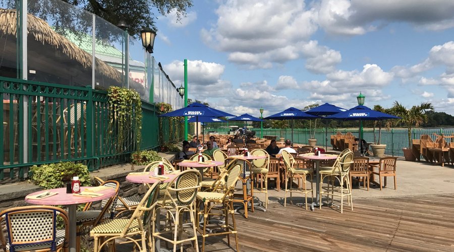 Tiki Beach Pier Restaurant