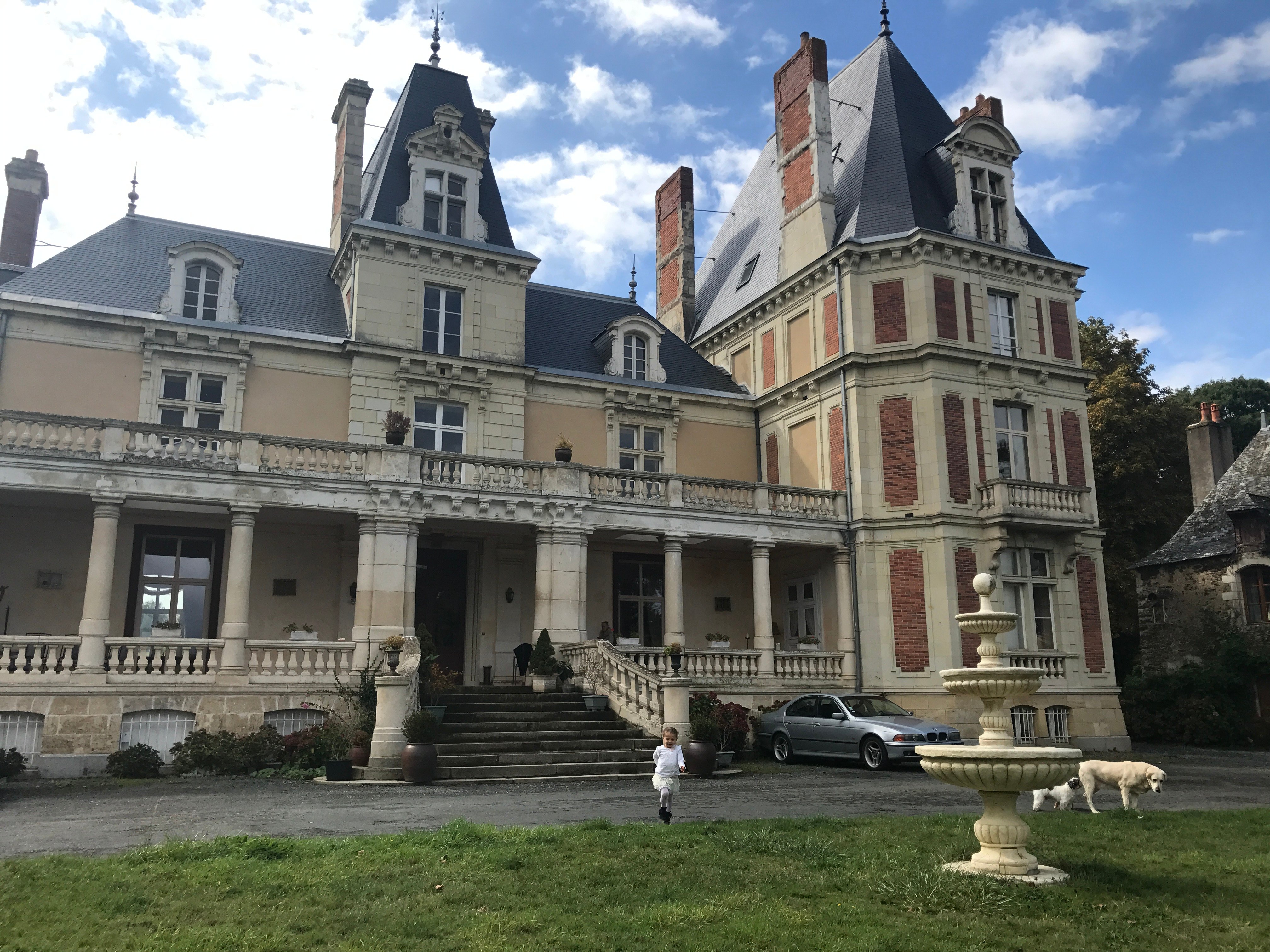 CHATEAU LE BREIL Guesthouse Reviews Chemille France