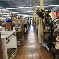 Downtown Antique Mall (New Braunfels) - All You Need to Know BEFORE You Go