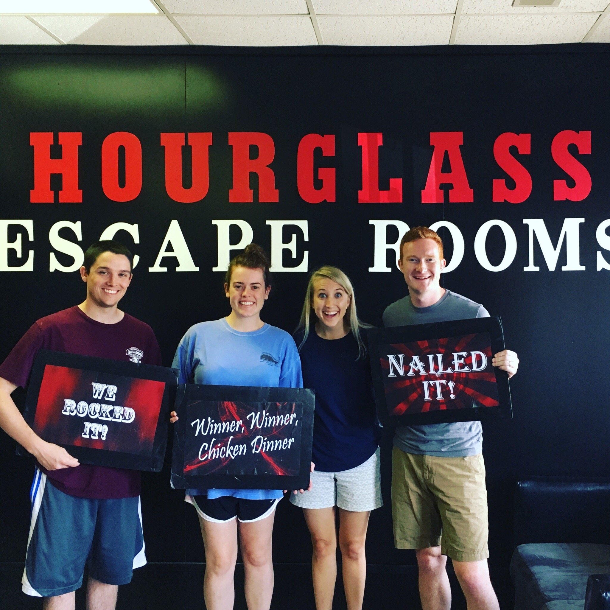 Hourglass escape room 2025 russellville